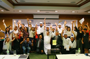Second batch of YCI Vietnam students graduate in May
