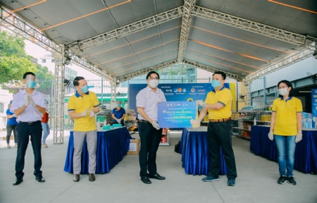 THE “0 DONG” MINI SUPERMARKET – A MEANINGFUL ACTIVITIES FOR DIFFICULT WORKERS IN THE COVID – 19 PANDEMIC IN HO CHI MINH CITY