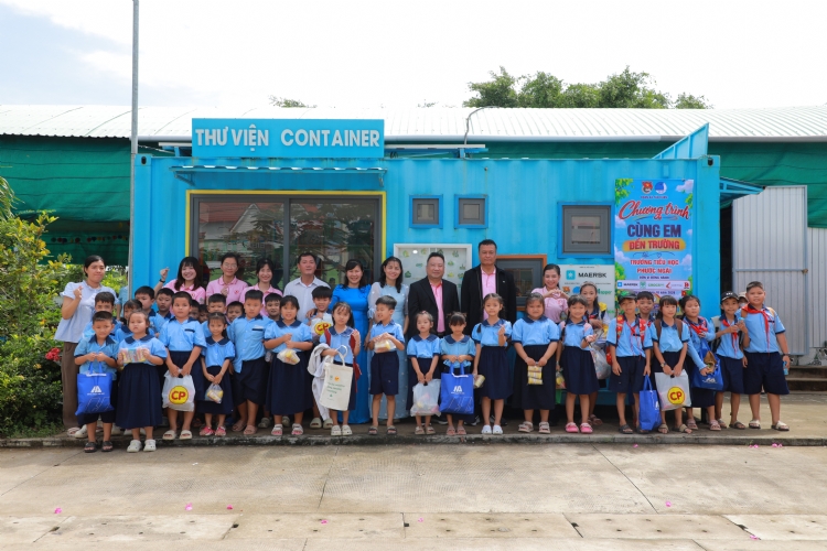 C.P. Vietnam Corporation joins to renew Container Libraries for primary schools