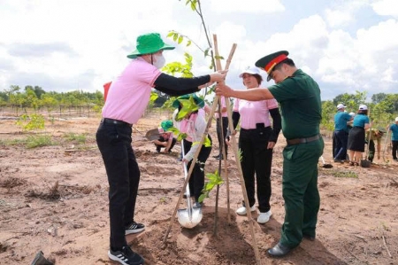 C.P. Vietnam Joins Hands to Expand Green Spaces and Improve Quality of Life for Local Communities