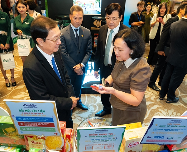 Mondelez Kinh Do’s Sustainable Packaging Journey